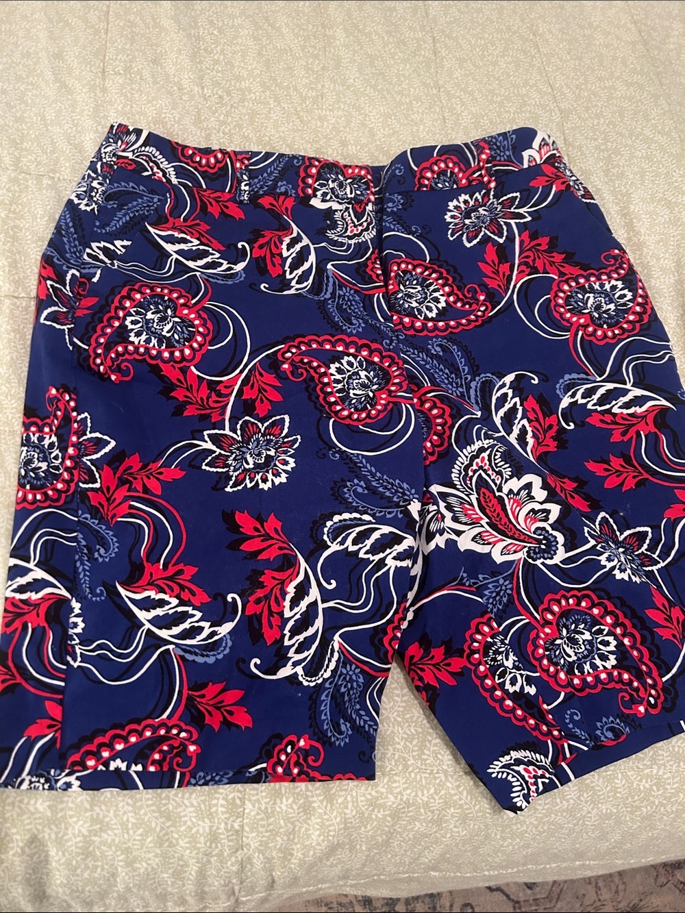 Dana Buchman Navy Floral Women’s Bermuda shorts with Red & White Accents